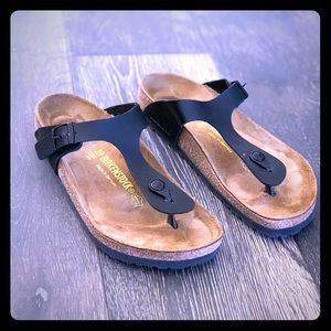 Black Birkenstock Gizeh sandals size 39